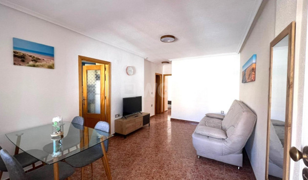Odsprzedaż - Bungalow - Torrevieja - Los Balcones - Los Altos del Edén