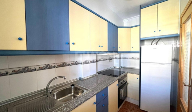 Odsprzedaż - Bungalow - Torrevieja - Los Balcones - Los Altos del Edén