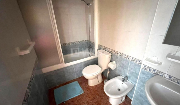 Odsprzedaż - Bungalow - Torrevieja - Los Balcones - Los Altos del Edén