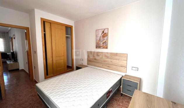 Odsprzedaż - Bungalow - Torrevieja - Los Balcones - Los Altos del Edén