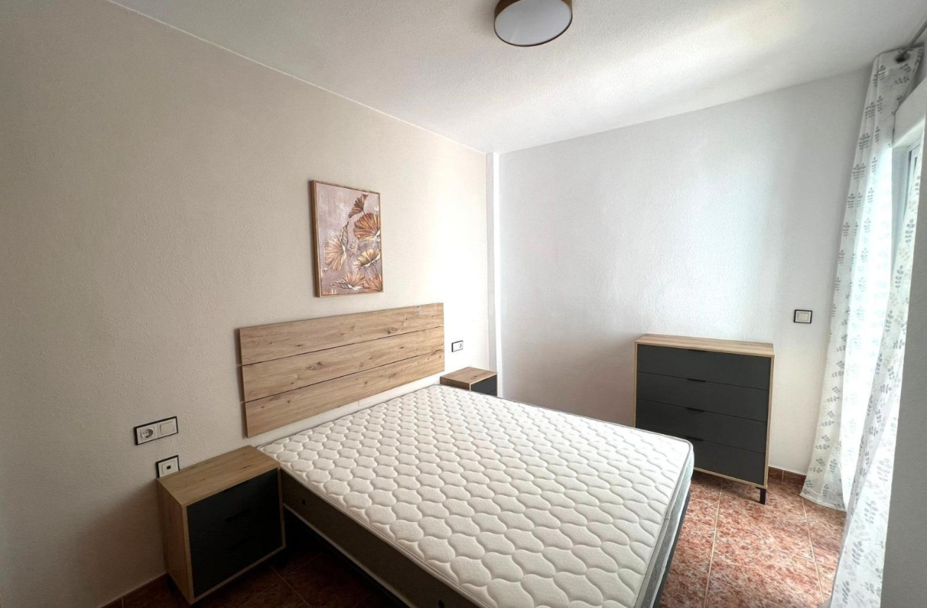 Odsprzedaż - Bungalow - Torrevieja - Los Balcones - Los Altos del Edén