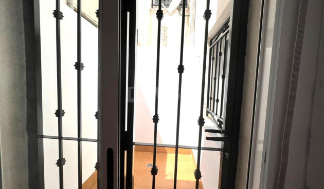 Odsprzedaż - Bungalow - Torrevieja - Los Balcones - Los Altos del Edén