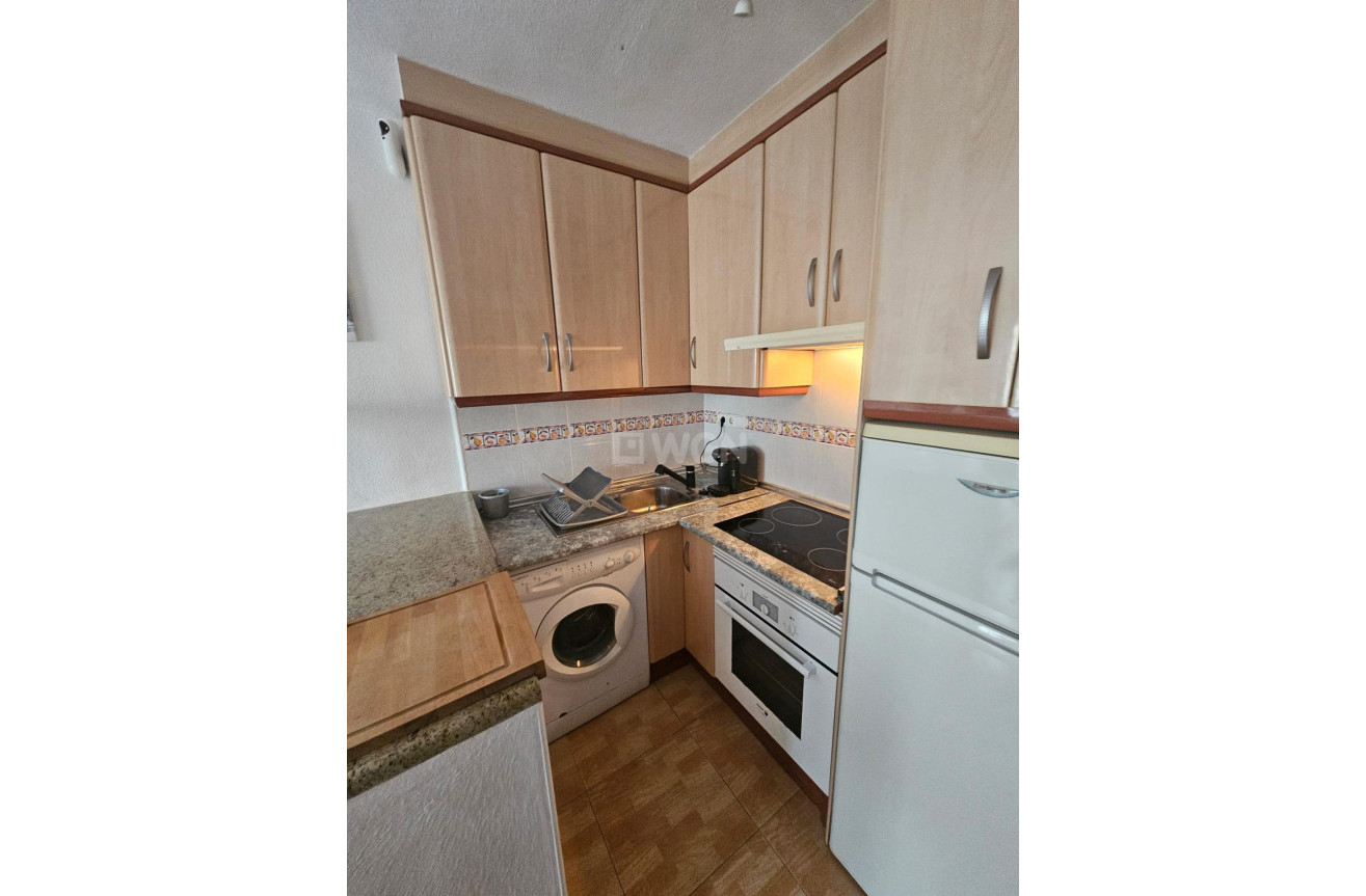 Odsprzedaż - Bungalow - Torrevieja - Lago Jardin