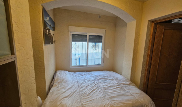 Odsprzedaż - Bungalow - Torrevieja - Lago Jardin