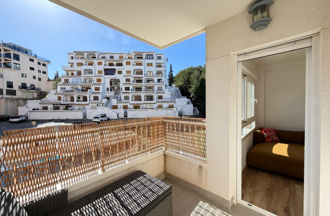 Odsprzedaż - Mieszkanie w bloku - Orihuela Costa - Altos De Campoamor