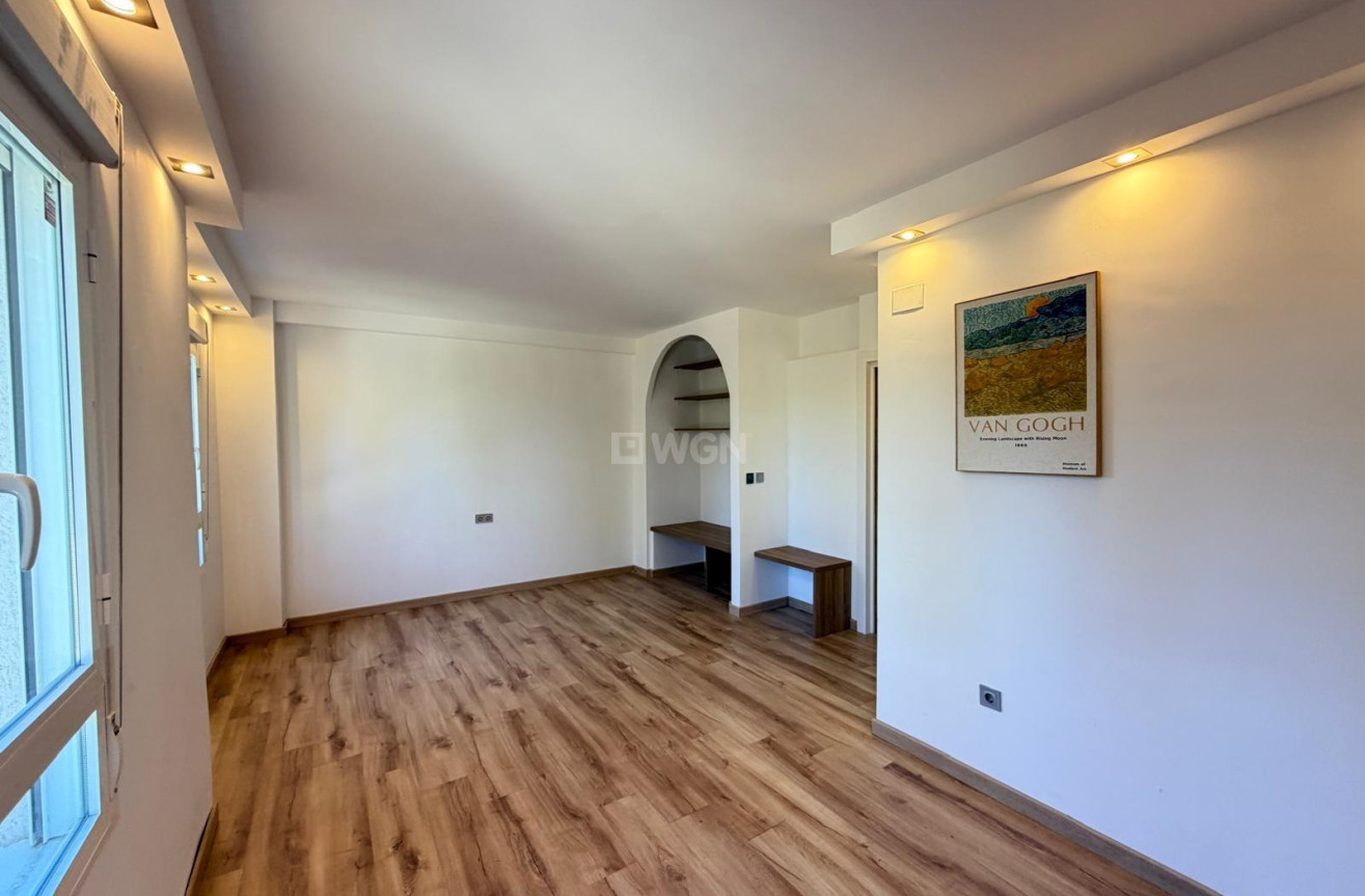Odsprzedaż - Mieszkanie w bloku - Orihuela Costa - Altos De Campoamor