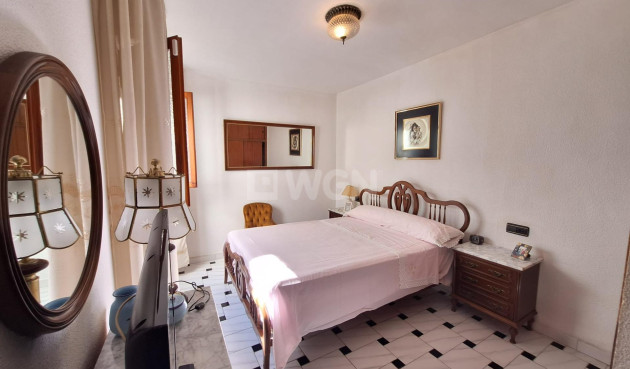Odsprzedaż - Mieszkanie w bloku - Torrevieja - Acequion
