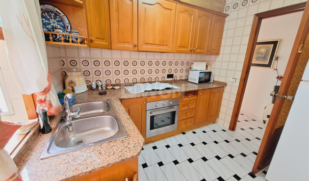 Odsprzedaż - Mieszkanie w bloku - Torrevieja - Acequion