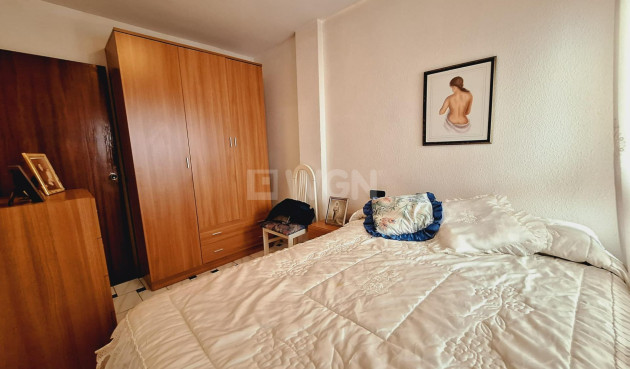 Odsprzedaż - Mieszkanie w bloku - Torrevieja - Acequion