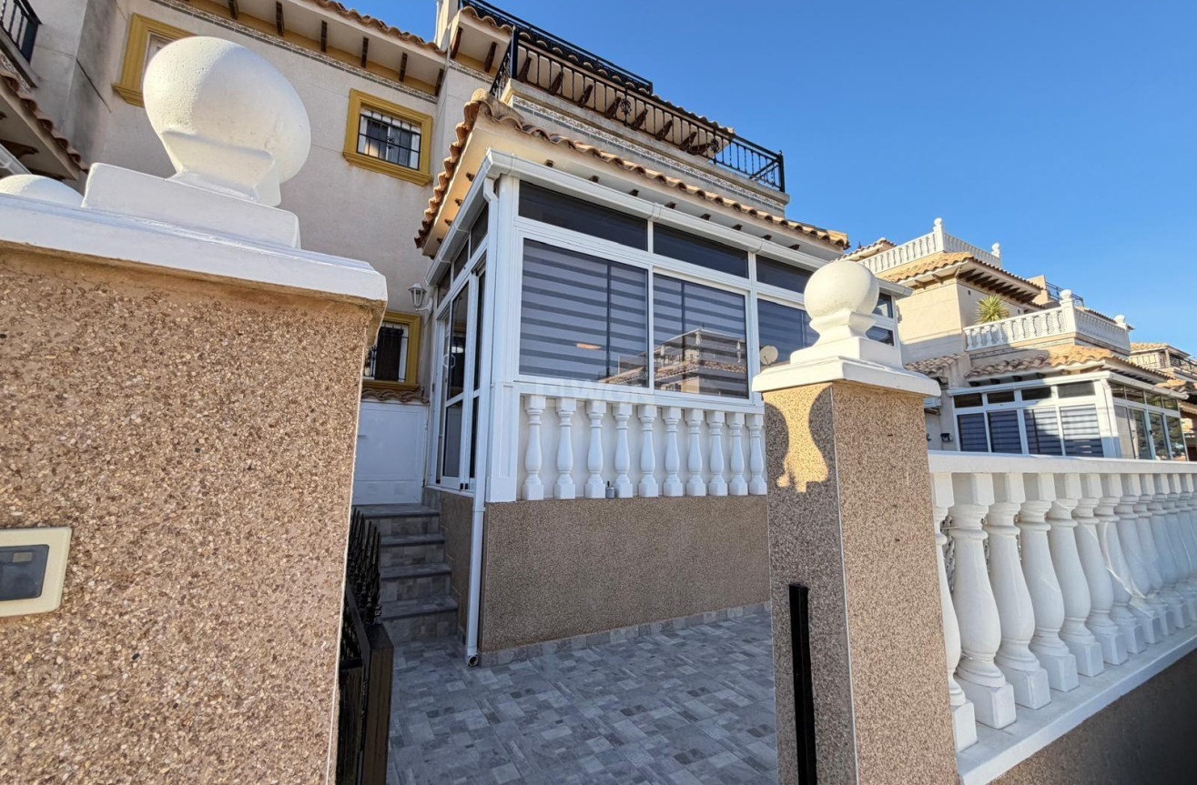 Odsprzedaż - Kamienica - Orihuela Costa - Las Filipinas