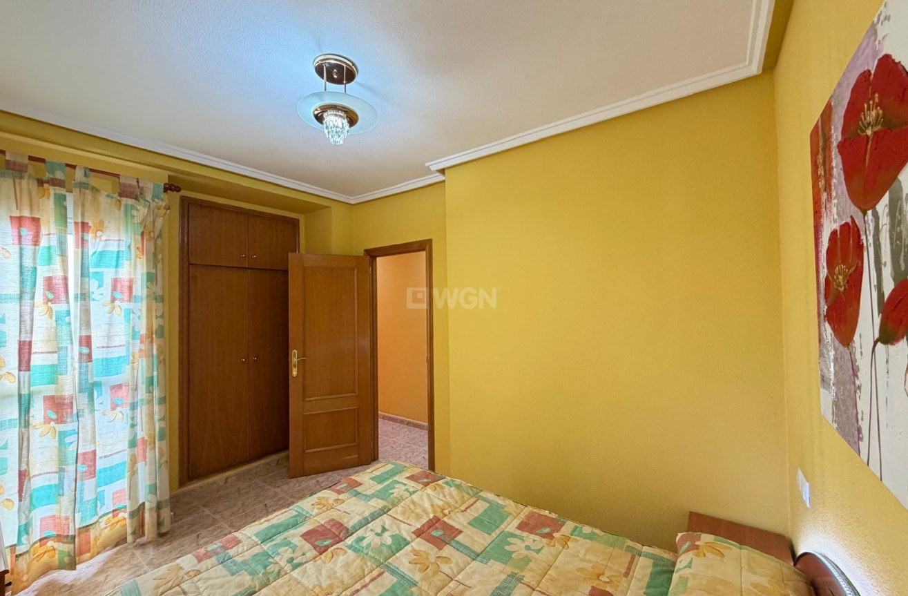 Odsprzedaż - Daszek - Torrevieja - Playa del Cura