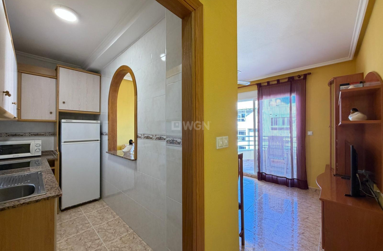 Odsprzedaż - Daszek - Torrevieja - Playa del Cura