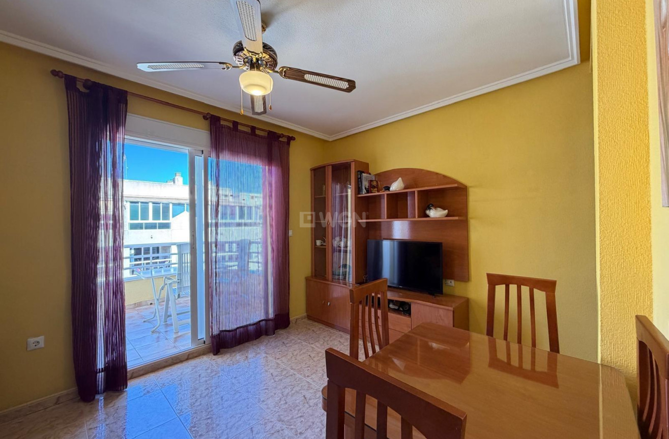 Odsprzedaż - Daszek - Torrevieja - Playa del Cura
