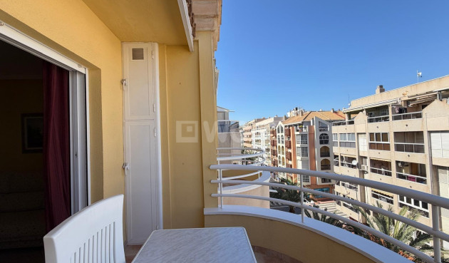 Odsprzedaż - Daszek - Torrevieja - Playa del Cura