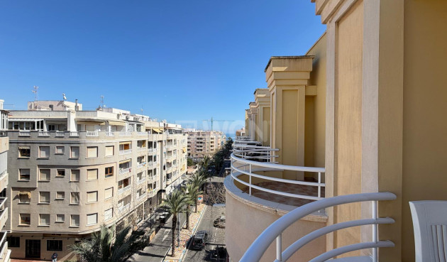 Odsprzedaż - Daszek - Torrevieja - Playa del Cura
