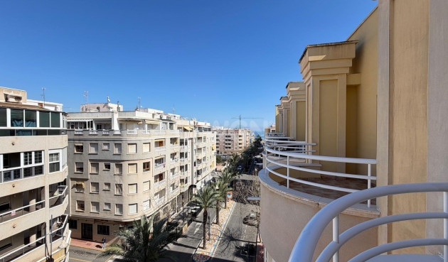 Odsprzedaż - Daszek - Torrevieja - Playa del Cura