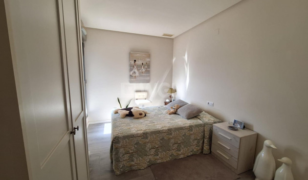 Odsprzedaż - Mieszkanie w bloku - Orihuela Costa - Los Dolses