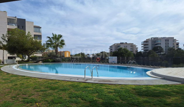 Odsprzedaż - Mieszkanie w bloku - Orihuela Costa - Los Dolses