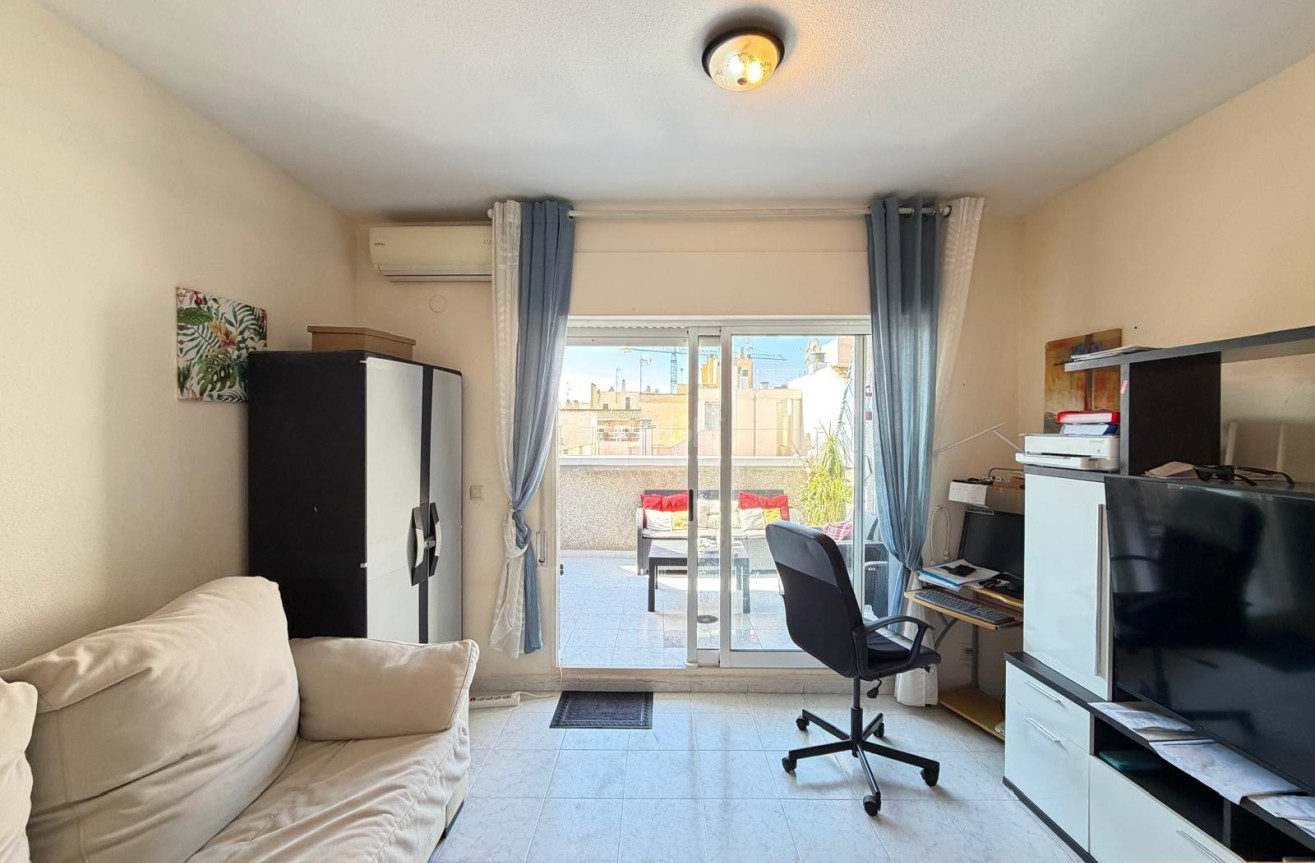 Odsprzedaż - Daszek - Torrevieja - Acequion