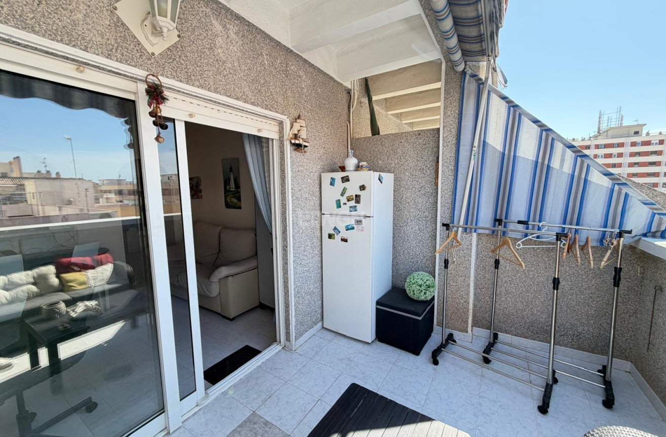 Odsprzedaż - Daszek - Torrevieja - Acequion