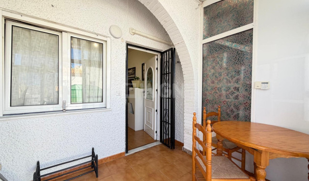 Odsprzedaż - Kamienica - Torrevieja - Nueva Torrevieja