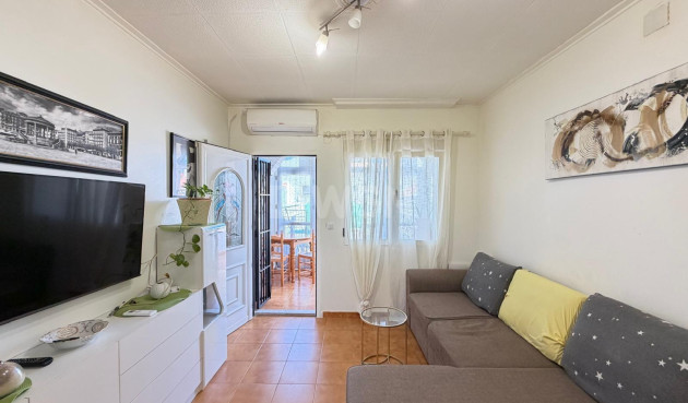 Odsprzedaż - Kamienica - Torrevieja - Nueva Torrevieja