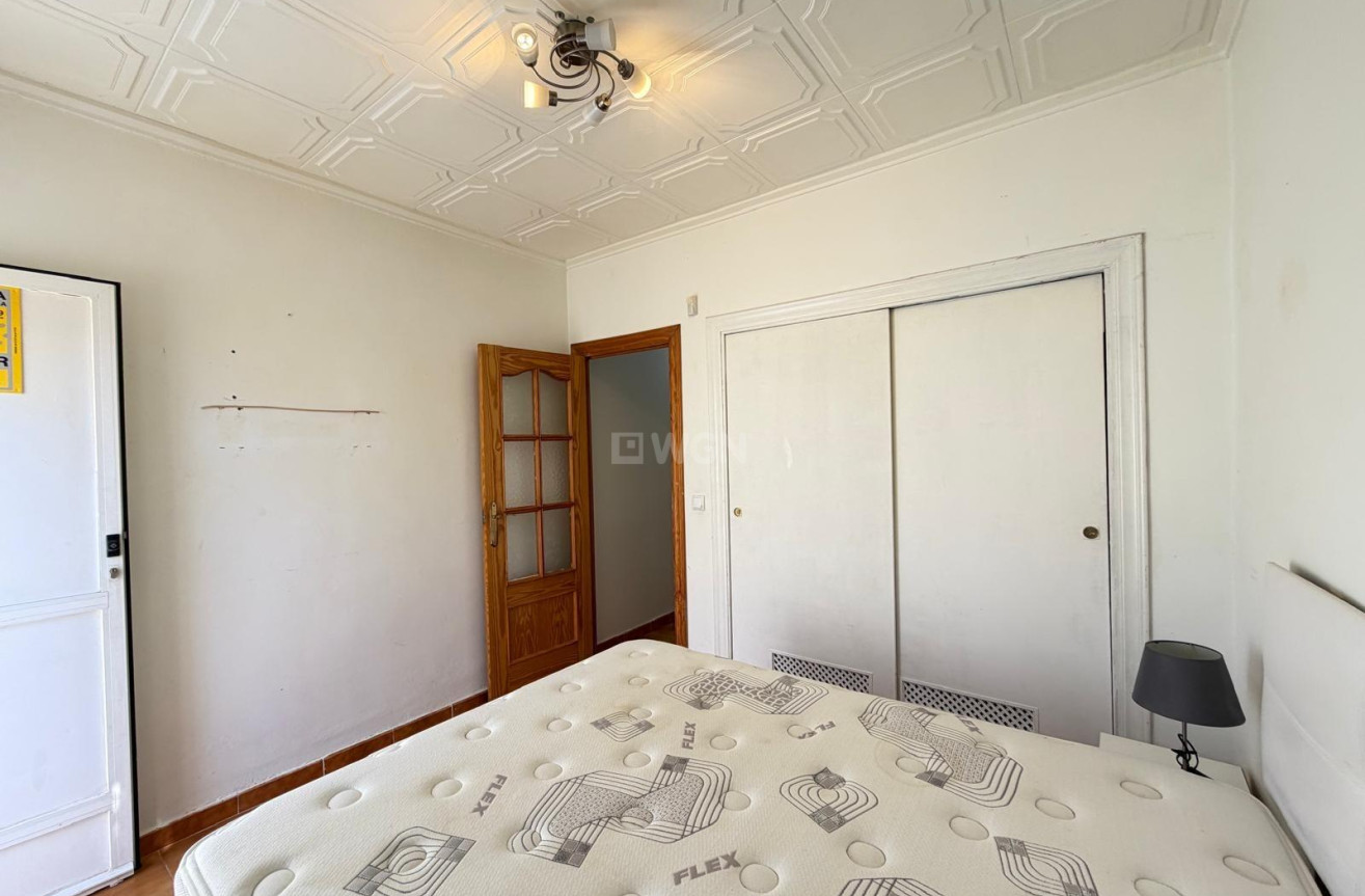 Odsprzedaż - Kamienica - Torrevieja - Nueva Torrevieja