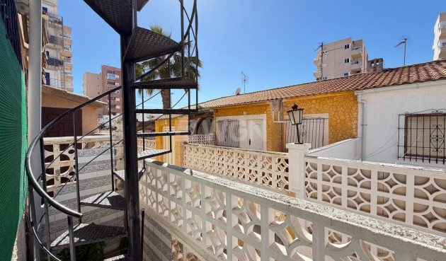 Odsprzedaż - Kamienica - Torrevieja - Nueva Torrevieja