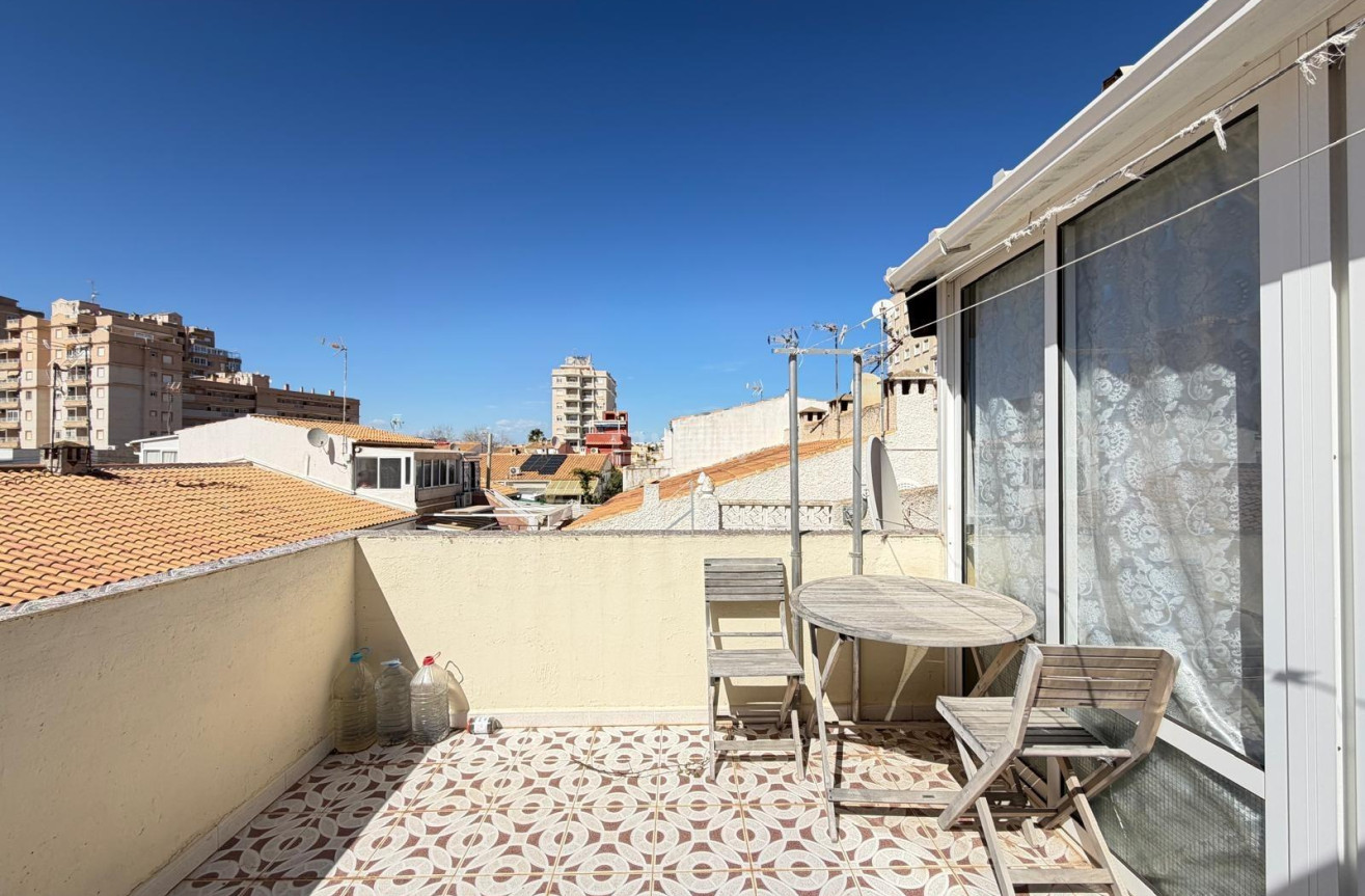 Odsprzedaż - Kamienica - Torrevieja - Nueva Torrevieja