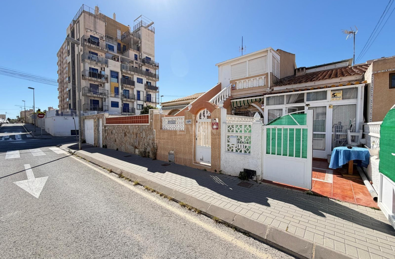 Odsprzedaż - Kamienica - Torrevieja - Nueva Torrevieja