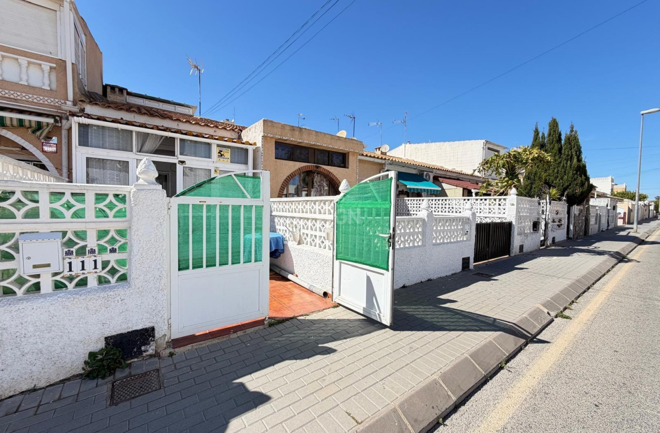 Odsprzedaż - Kamienica - Torrevieja - Nueva Torrevieja