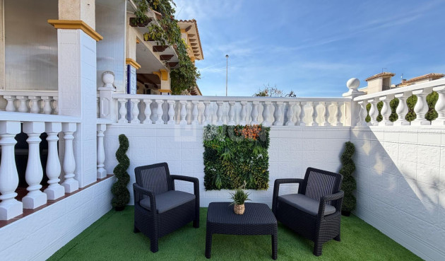 Odsprzedaż - Kamienica - Orihuela Costa - Rocio Del Mar