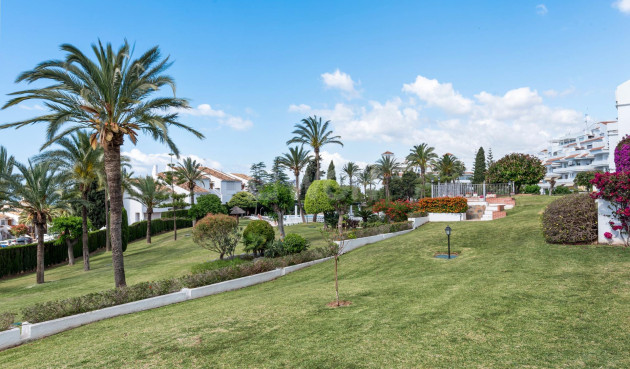Odsprzedaż - Mieszkanie w bloku - Marbella - Nueva Andalucia