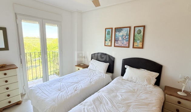 Odsprzedaż - Mieszkanie w bloku - Hacienda Riquelme Golf Resort - Inland