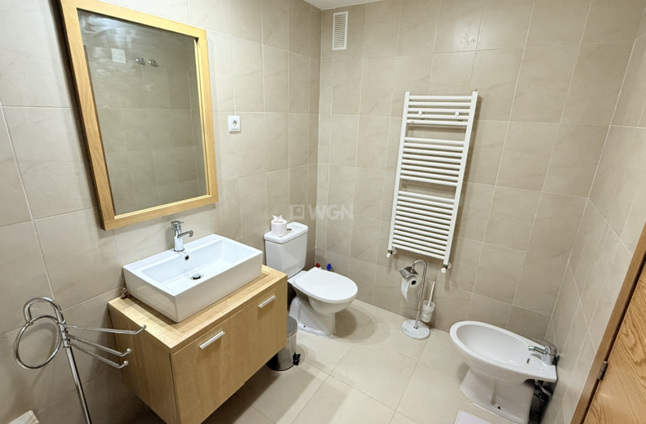 Odsprzedaż - Mieszkanie w bloku - Hacienda Riquelme Golf Resort - Inland
