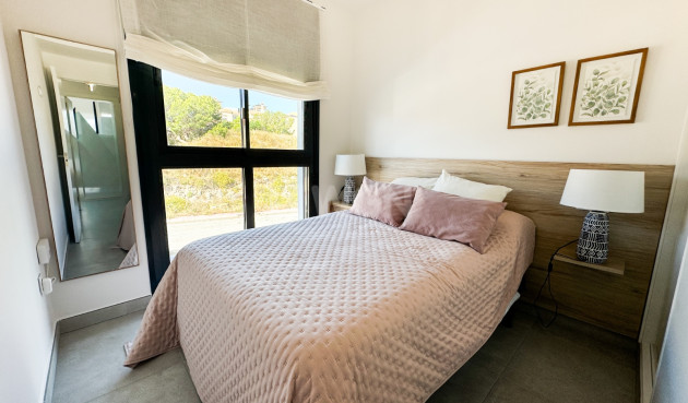 Odsprzedaż - Mieszkanie w bloku - Orihuela Costa - Costa Blanca
