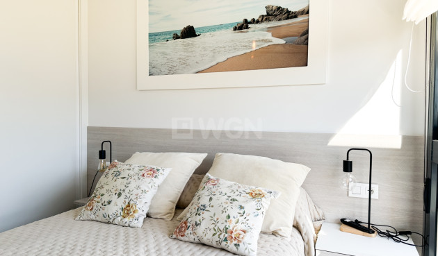 Odsprzedaż - Mieszkanie w bloku - Orihuela Costa - Costa Blanca