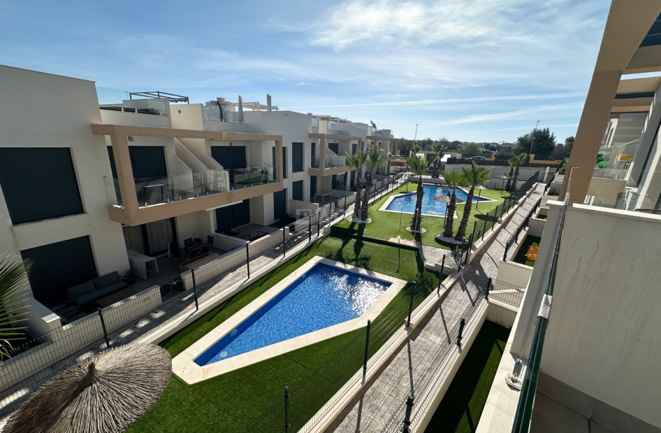 Odsprzedaż - Mieszkanie w bloku - Orihuela Costa - Costa Blanca