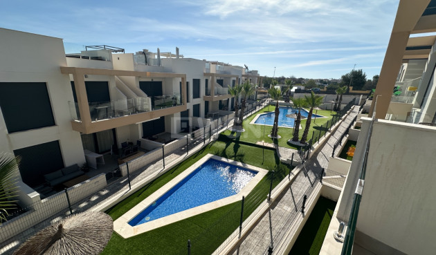 Odsprzedaż - Mieszkanie w bloku - Orihuela Costa - Costa Blanca