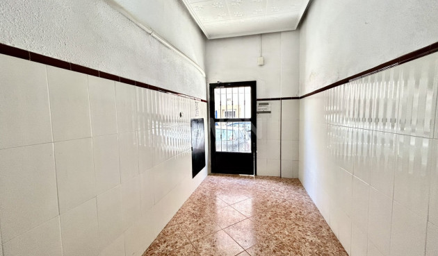 Odsprzedaż - Mieszkanie w bloku - Torrevieja - Costa Blanca