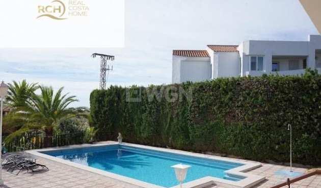 Odsprzedaż - Villa - La Nucía - Montebello - Nou Espai
