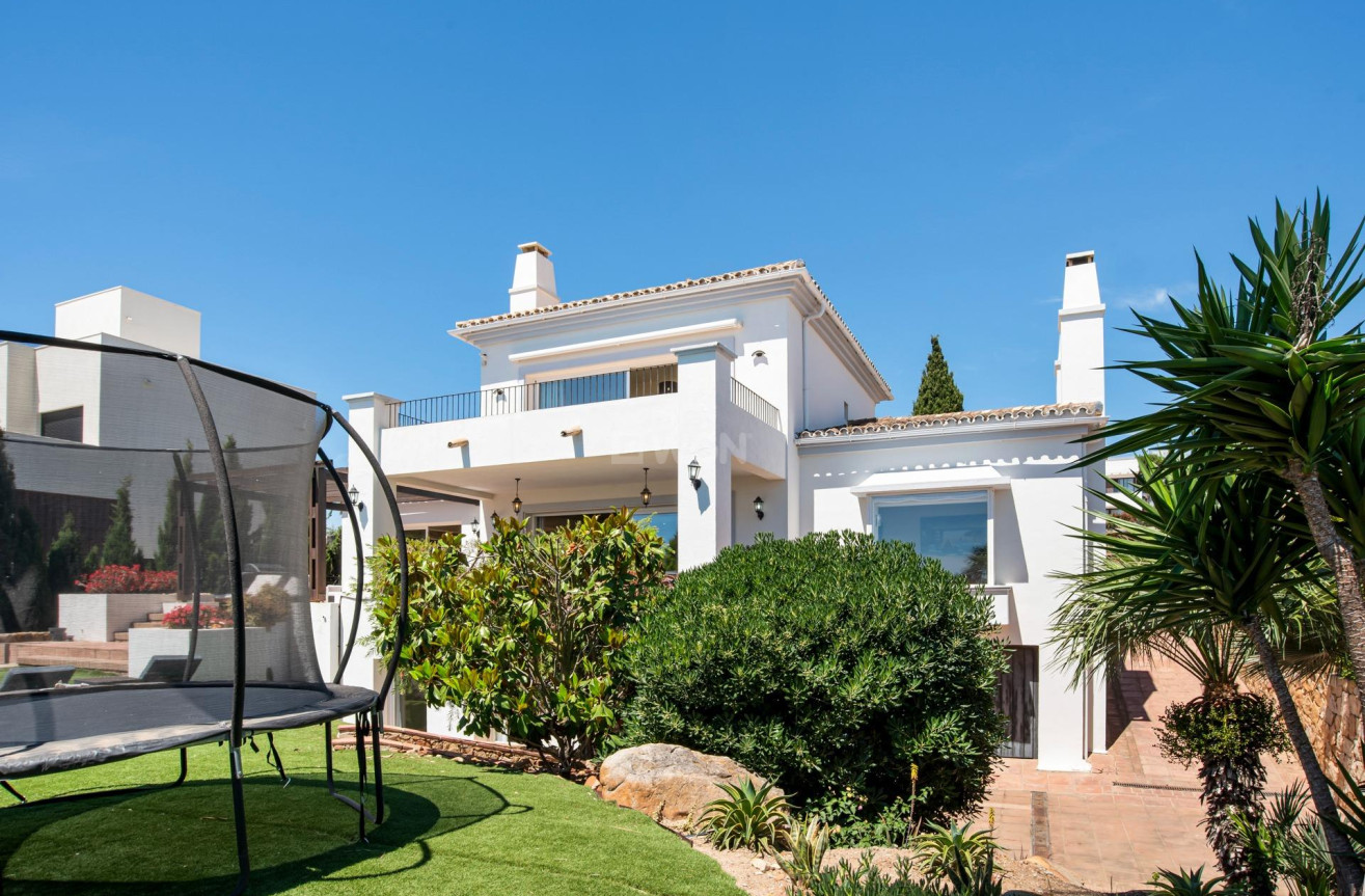 Odsprzedaż - Villa - Manilva - Bahia De Las Rocas