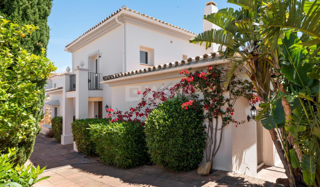 Odsprzedaż - Villa - Manilva - Bahia De Las Rocas