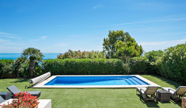 Odsprzedaż - Villa - Manilva - Bahia De Las Rocas