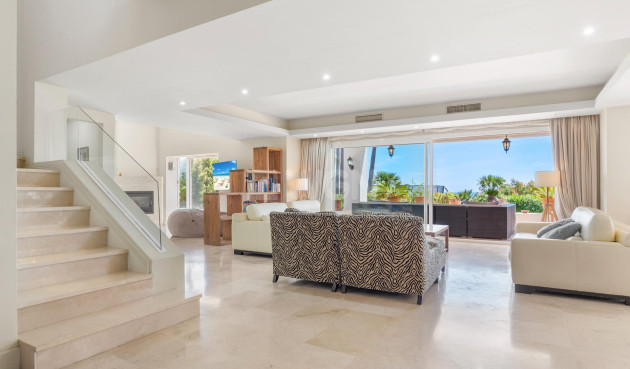 Odsprzedaż - Villa - Manilva - Bahia De Las Rocas