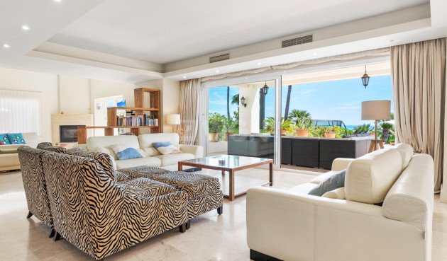 Odsprzedaż - Villa - Manilva - Bahia De Las Rocas