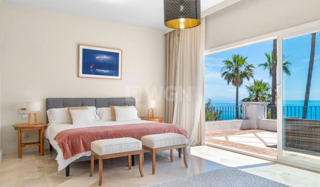 Odsprzedaż - Villa - Manilva - Bahia De Las Rocas