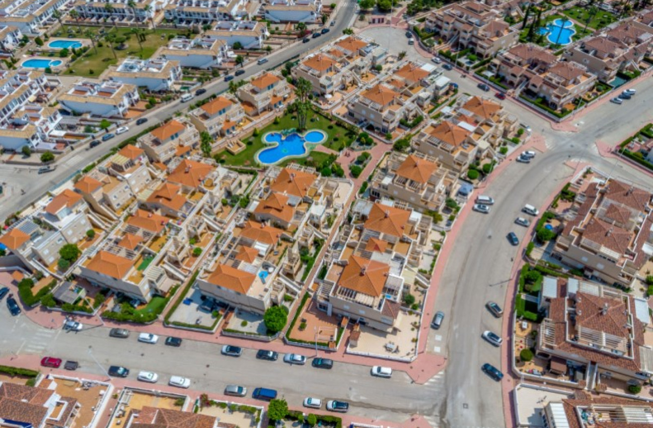 Odsprzedaż - Bungalow - Orihuela - Inland