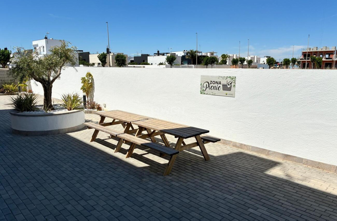 Odsprzedaż - Mieszkanie w bloku - Pilar de la Horadada - Costa Blanca