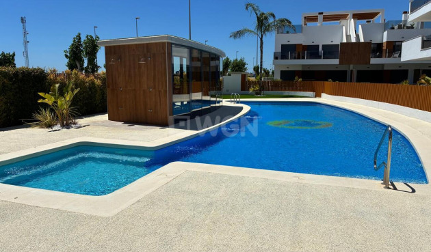Odsprzedaż - Mieszkanie w bloku - Pilar de la Horadada - Costa Blanca